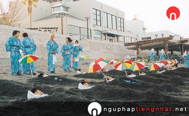 Các địa điểm du lịch ở kagoshima - Suối nước nóng Ibusuki