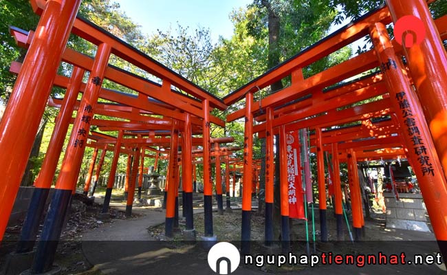 Các địa điểm du lịch ở kyoto - đền thờ fushimi inari taisha